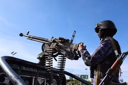 Houthi tung “bầy đàn UAV” tập kích sân bay Najran của Saudi Arabia, Trung Đông rung chuyển dữ dội