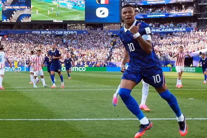 Mbappe tỏa sáng, Pháp hạ Paraguay giành vé tứ kết World Cup 2026