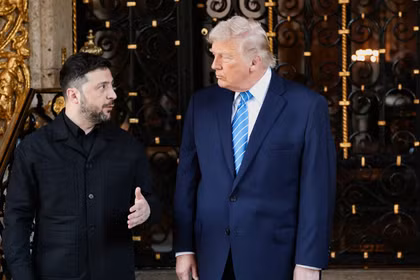 Tổng thống Trump và ông Zelensky bàn luận về sản xuất tên lửa Patriot, thúc đẩy đàm phán với Nga
