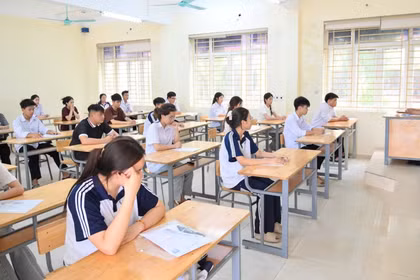 Bộ GD&ĐT rà soát kết quả thi môn Toán có 147 điểm 10 gây xôn xao ở Tuyên Quang 