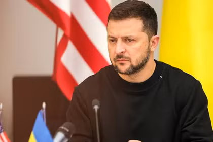 Tổng thống Zelensky lên tiếng về những quyết định khó hiểu của Mỹ đối với Ukraine