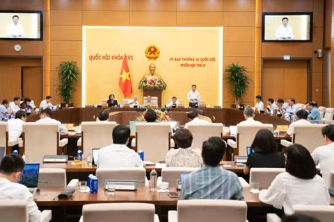 Sửa Luật An toàn thực phẩm: Phân cấp mạnh hơn, quản lý sát hơn