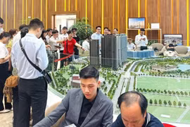 Mua nhà thời “booking”, khách hàng sốc vì các dự án đều quảng cáo “cháy hàng”