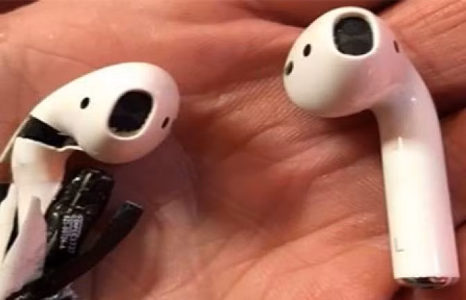 Smartphone và tai nghe bất ngờ phát nổ - Ảnh 3