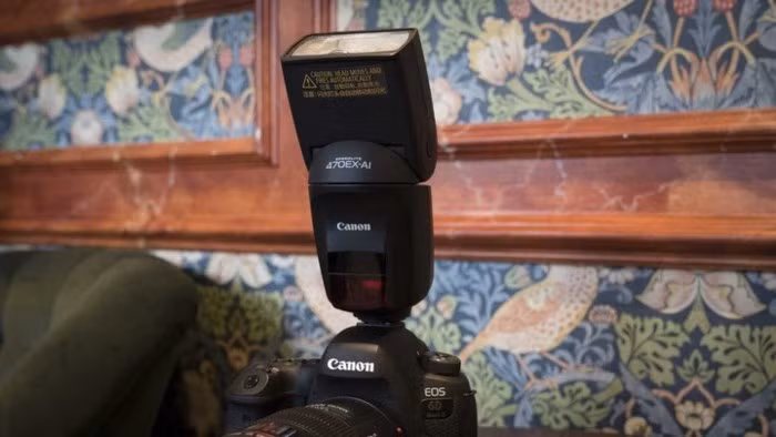 Canon ra mắt Speedlite 470EX-AI: Đèn flash có thể tự xoay để tìm góc chiếu sáng tối ưu - Ảnh 4