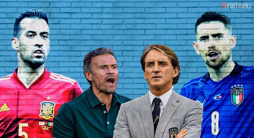 Cả Jorginho và Sergio Busquets đều thi đấu ở vị trí tiền vệ trung tâm. Ảnh Sky Cả Jorginho và Sergio Busquets đều thi đấu ở vị trí tiền vệ trung tâm. Ảnh Sky