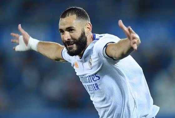 Niềm tin của HLV Ancelotti dành cho Benzema. Ảnh AP. Niềm tin của HLV Ancelotti dành cho Benzema. Ảnh AP.