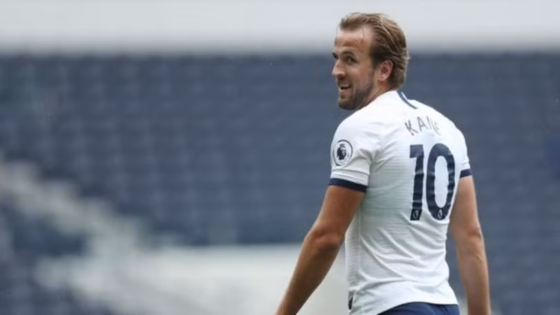 Đối với ông bầu Daniel Levy, không có cầu thủ nào của Tottenham thuộc diện không thể bán, vấn đề là giá bao nhiêu? Ảnh AP. Đối với ông bầu Daniel Levy, không có cầu thủ nào của Tottenham thuộc diện không thể bán, vấn đề là giá bao nhiêu? Ảnh AP.
