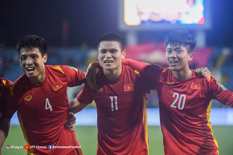 Tuấn Hải (11) đã có màn ra mắt thành công. Ảnh VFF Tuấn Hải (11) đã có màn ra mắt thành công. Ảnh VFF