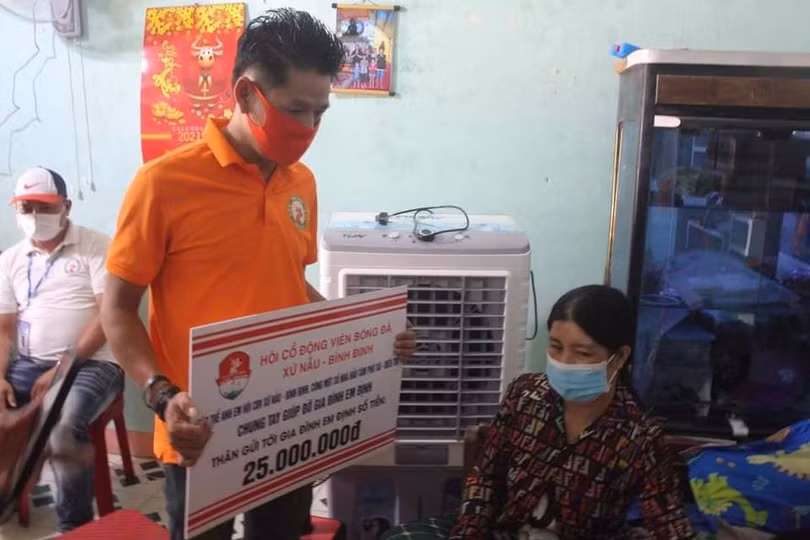 Hội CĐV Bình Định có rất nhiều hoạt động tích cực. Ảnh BĐFC Hội CĐV Bình Định có rất nhiều hoạt động tích cực. Ảnh BĐFC