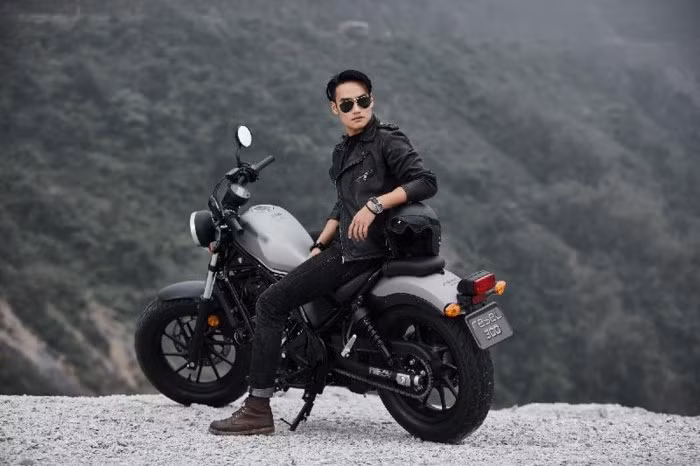 Ngắm 'lãng tử' Honda Rebel 300 bụi bặm đầy cuốn hút - Ảnh 2