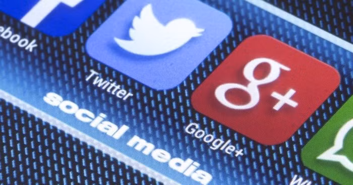 Các hiệp hội tiền mật mã toàn cầu lên kế hoạch kiện Google, Facebook, Twitter về cấm quảng cáo - Ảnh 1