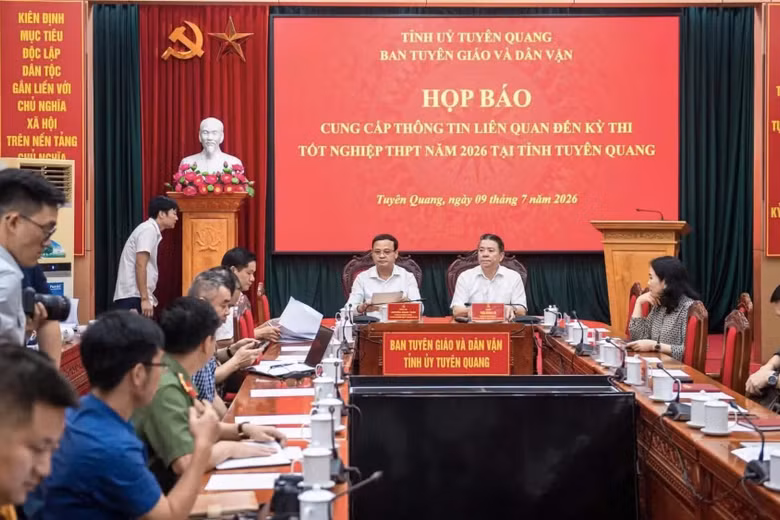 Khi niềm tin về thi cử một lần nữa bị xóa tan vì gian lận công khai